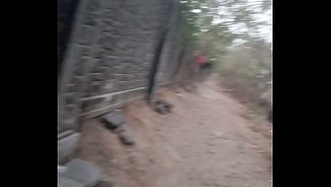 देसी आंटी की चरमराती कलम, मुंबई की गलियों में खुली रण्डी की तरह बोलती है