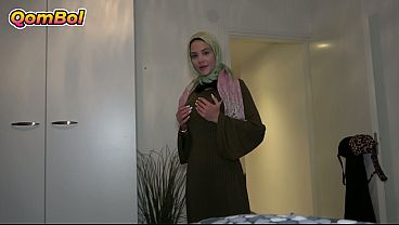 Veiled Stepsister Craves Forbidden Intimacy Before Family Returns