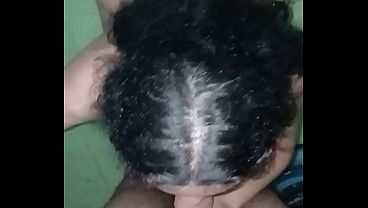 Me La Chupó En El Baño Del Gimnasio, Que Nadie Se Entere