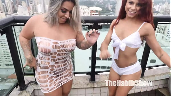Bbc Jeff Black Pounds Big Booty Brazilian Victoria Diaz And Petite Italian Goddess Donabella