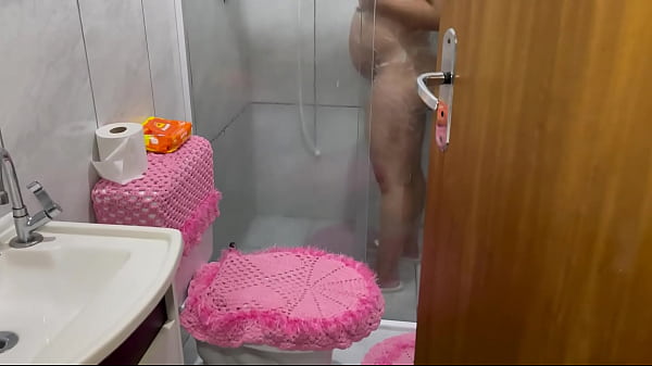 Encontro íntimo No Banheiro Com A Cunhada Grávida