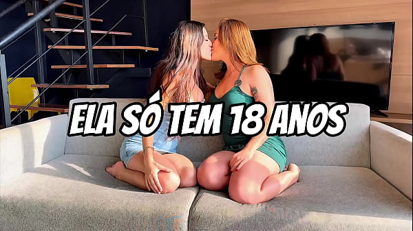 Jovenzinha De 18 Anos Já Transborda De Desejos Proibidos