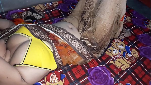 टीचर की क्लास खत्म होने के बाद जब वो मुझे अकेले में पकड़ लेती है