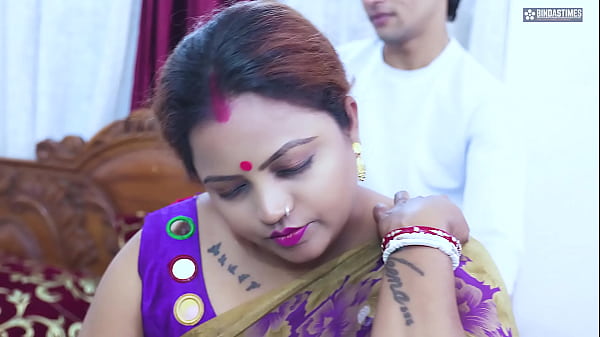 Sultry Indian Stepmother Coaches Her Inexperienced Step-son In The Art Of Passionate Lovemaking (hindi Audio)