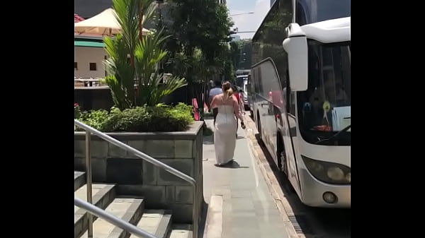 Phat Chinese Big Booty, Thick And Juicy, Ready To Bounce