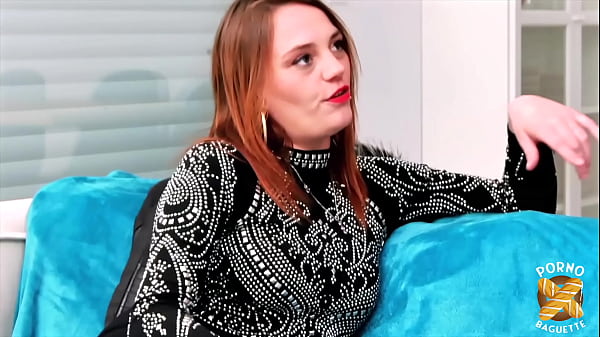 Rousse Enflammée, Melany Savoure Avec Délice Une Double Pénétration