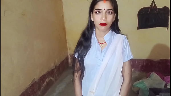Desi Debut: Outdoor Passion With An Indian Virgin