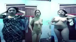 Anis Pamer Toket Besar Sambil Colmek Seru Part 1