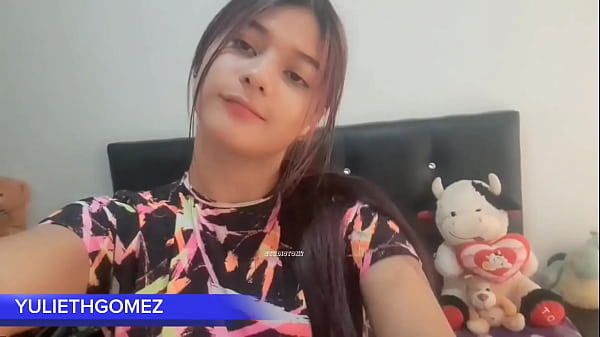 Colombiana Se Toca Y Empapa Su Coño Bien Rico