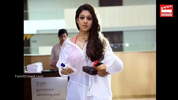 தமிழ் நடிகைகள் ப்ரா தெரியும்படி கவர்ச்சியாக உடையணிகிறார்கள்