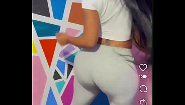 Chinese Kitten Shaking That Fat Juicy Ass