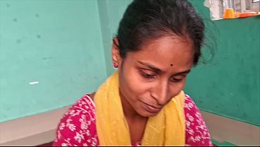 Desi Bhabhi Ko Padosi Ne Zor Se Choda, Chikhein Uth Gayi
