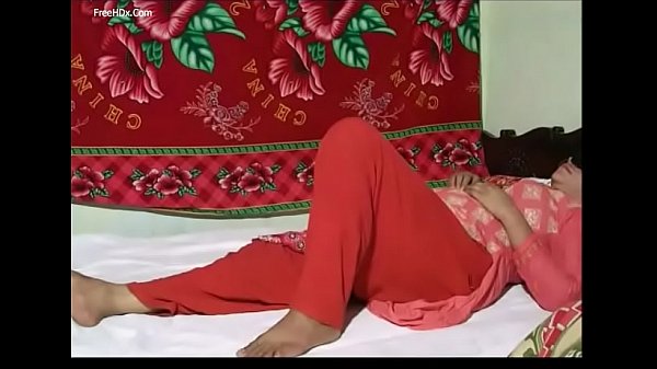 Desi Indian Bhabhi’s Thick Naked Ass Getting Fucked Hard