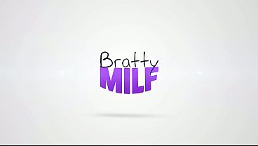 Bree Brooks Moans, “fuck My Dripping Pussy Fast Before Your Daddy Walks In.”
