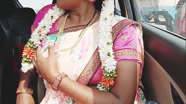 Indian Desi Saree Bhabi Car Fuck Romance With Telugu Dirty Moans