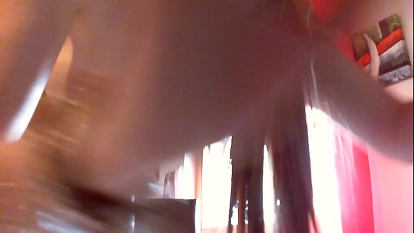 Tua Sorellastra, Ancora Sudata E Arrapata Dopo Lo Yoga, Ti Vuole Far Venire Come Un Toro.