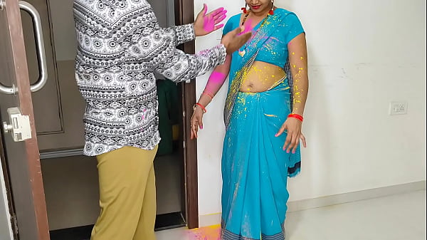 हैपी होली, कोमल भाभी, इस तरह रंग मत लगाओ, मुझे बेहोश मत कर दो