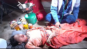 Indian Kitchen Mein Maa Aur Doctor Ki Chudai Ka Kamaal