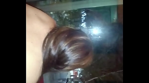 La Mamá De Mi Amigo Me Tiene Loco, Esa Zorra Me Hace Perder La Cabeza Cada Vez Que La Veo