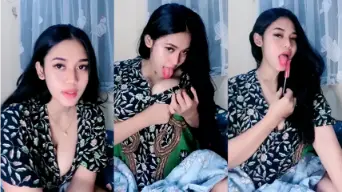 Kak Lovely Cantik Jilat Toket Mango.