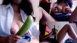 Terbaru, Abis Pulang Sekolah Langsung Colmek Pake Terong