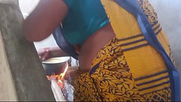 Indian Housewife Bhabhi In A Steamy, Passionate Encounter