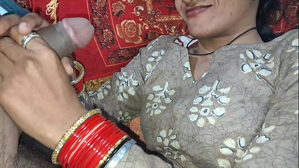 Gaon Ki Garmi: Kachche Ghar Mein Chhupi Raaton Ki Nangi Tapish