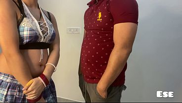 Personal Gym Trainer Ne Mauke Ka Faida Uthaya Aur Alisha Ki Chudai Kardi