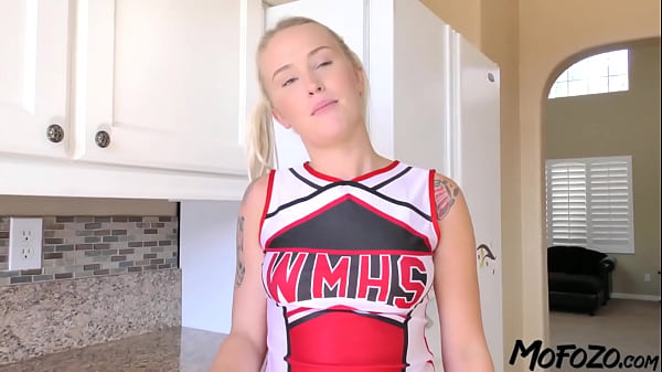 Mofozo.com – 18 Year Old Blonde Gets Bent Over And Fucked Hard In Doggystyle By Her Step Dad