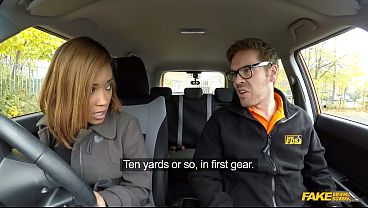 Kiki Minaj, The Thick British Ebony Pornstar, Gets Her First Rough Ride In Fake Driving School