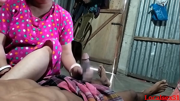 Bhabhi Ki Chudai Karti Hui Apne Hi Ghar Ke Kisi Kareebi Ke Saath