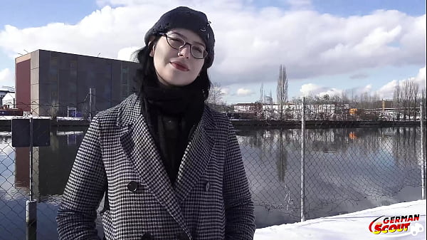 German Scout Melli Venom – Black-haired Pawg With Glasses Gets Picked Up For Her First Casting Fuck In Berlin
