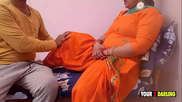 Punjabi Bhabhi Gets Fucked Non Stop By Her Servant Bihaari Ramu