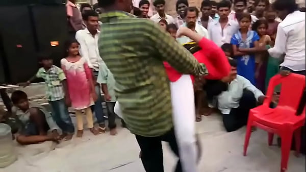 Indian Babe Gets Wild, Records Her Sexy Dance In The Village