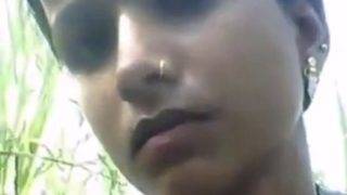 Bhojpuri Bhabhi Ka Khet Mein Jordaar Chudai Ka Maza