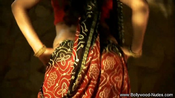 Indian Brunette Moves Her Hips Slow And Wild, A Dirty Tease In Every Sway.