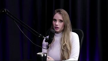 A Família Ficou Boquiaberta Com O Tesão Dessa Gostosa – Naty Varga (moai Tv)