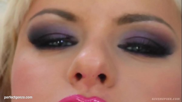 Watch Bridget Get Wild And Finger Herself Solo On Give Me Pink