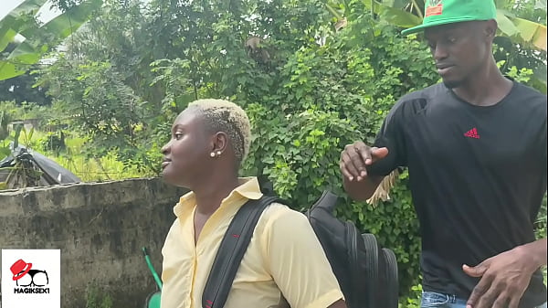 Amateur Schoolgirl Blew Me In A Half-finished Building For Just 70k