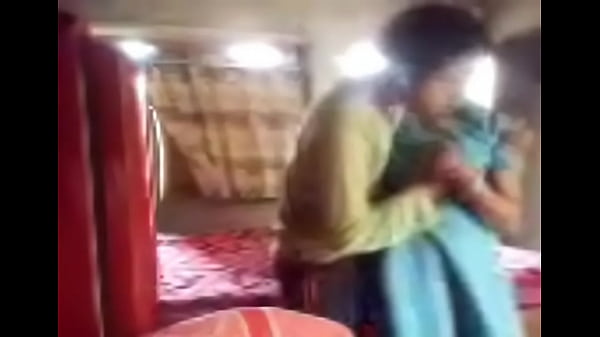 Manju Bhabhi Ka Kamaal, Jab Uski Jhalak Dikhe Toh Dil Machal Jaaye.