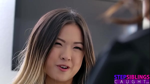 Stepsis Teases “just Imagine Me Naked—you’re Already Getting Hard!” S17:e4
